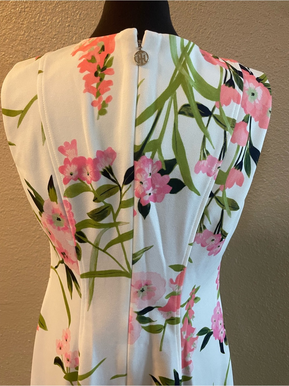 Tommy Hilfiger Women’s Floral Print Fit & Fare Dress Size 12 - Picture 7 of 16
